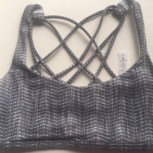 Lululemon sports bra